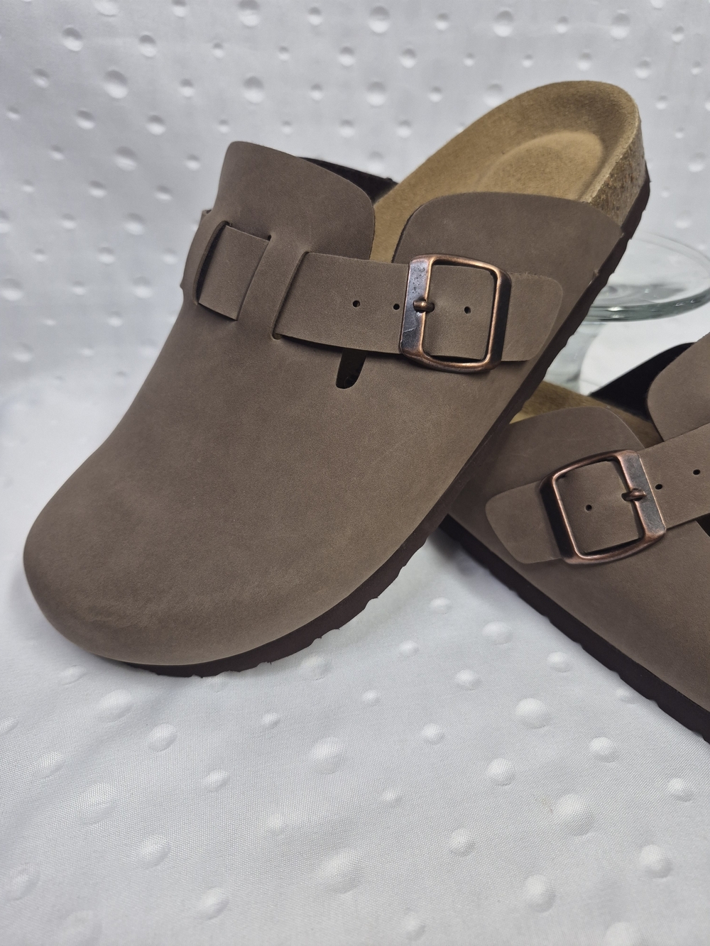 *BRAND NEW* CUSHIONAIRE Hana Womens Clogs